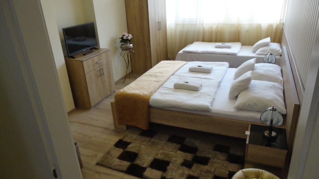 Hotel Centrum Szeged Eksteriør billede